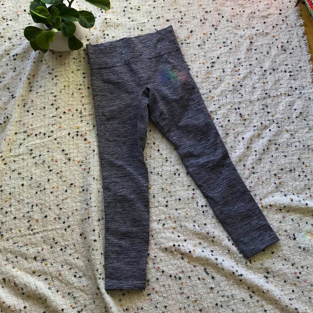 Under Armour Women's Gray Marled Leggings